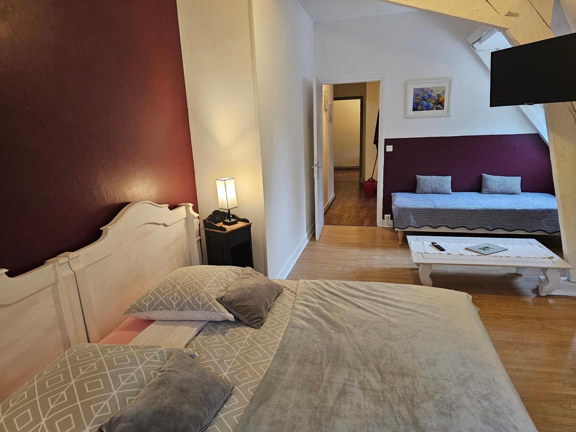 La Demeure Aux Pins Bed & Breakfast Lourdes Exterior photo