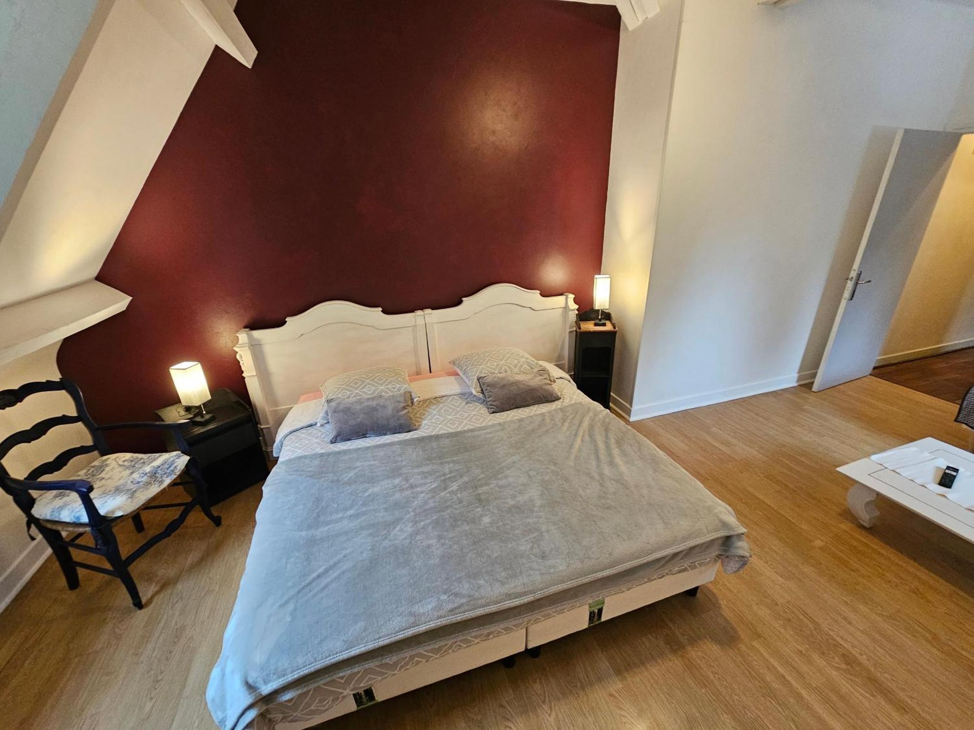 La Demeure Aux Pins Bed & Breakfast Lourdes Exterior photo